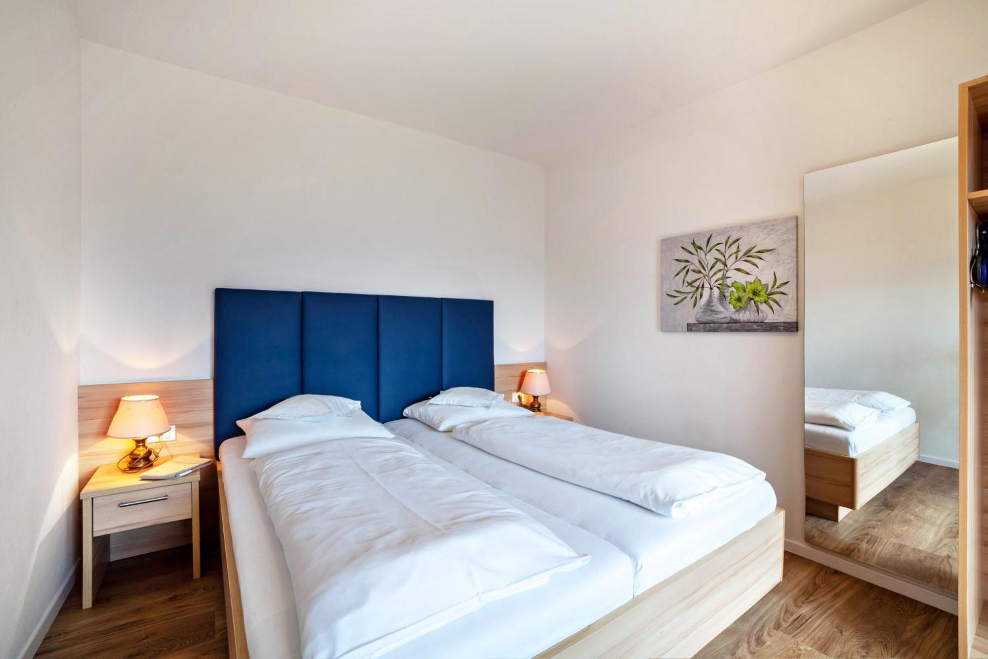 Hotel-Garni Appartement Gartenheim Скена Экстерьер фото
