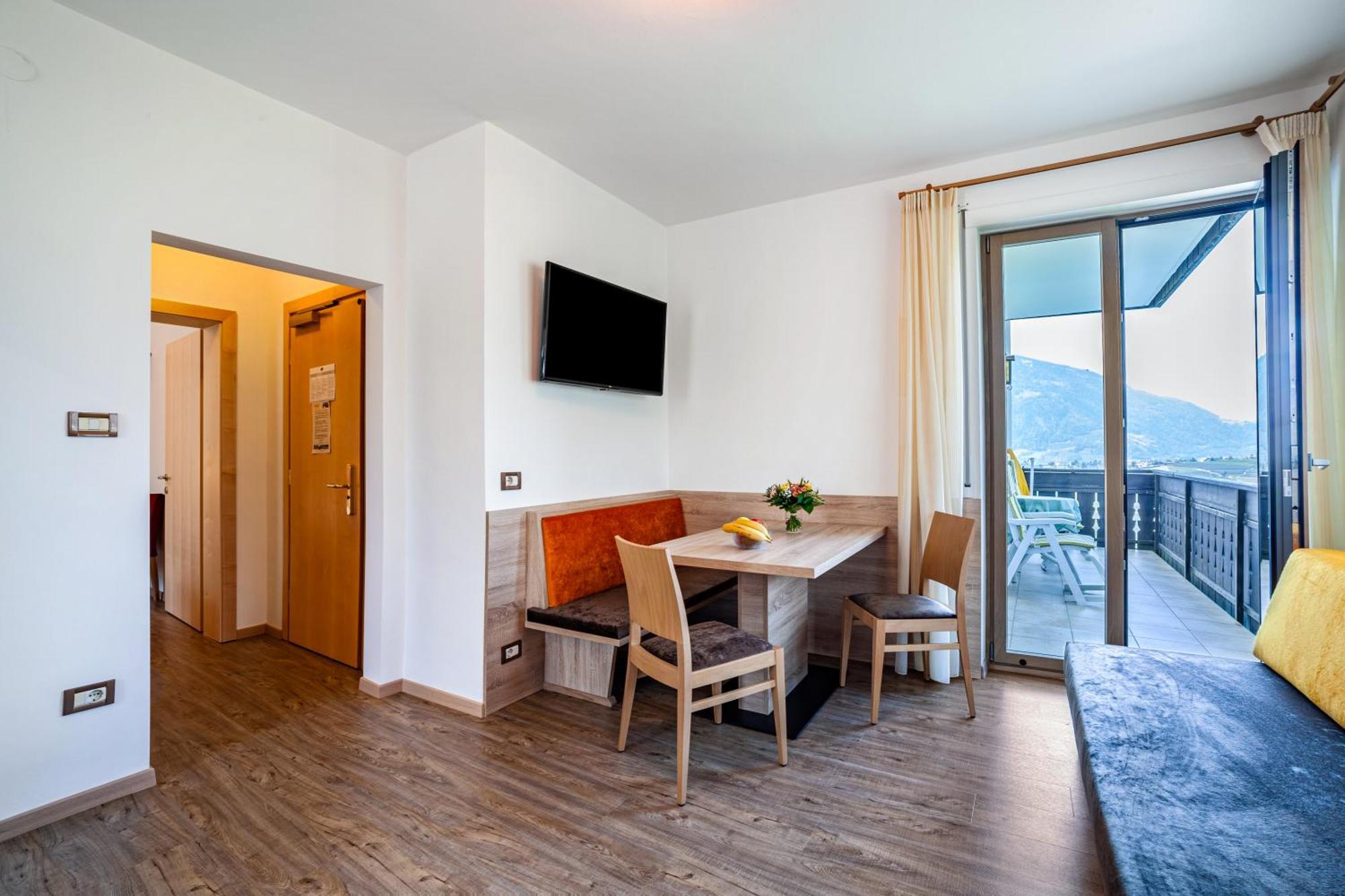 Hotel-Garni Appartement Gartenheim Скена Экстерьер фото