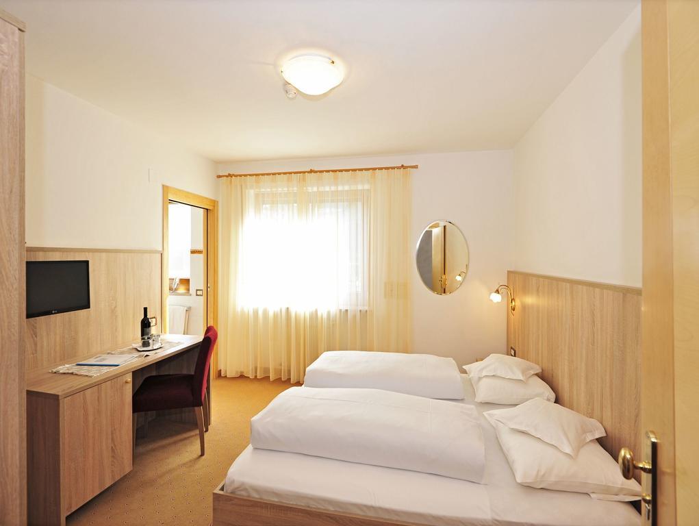 Hotel-Garni Appartement Gartenheim Скена Экстерьер фото