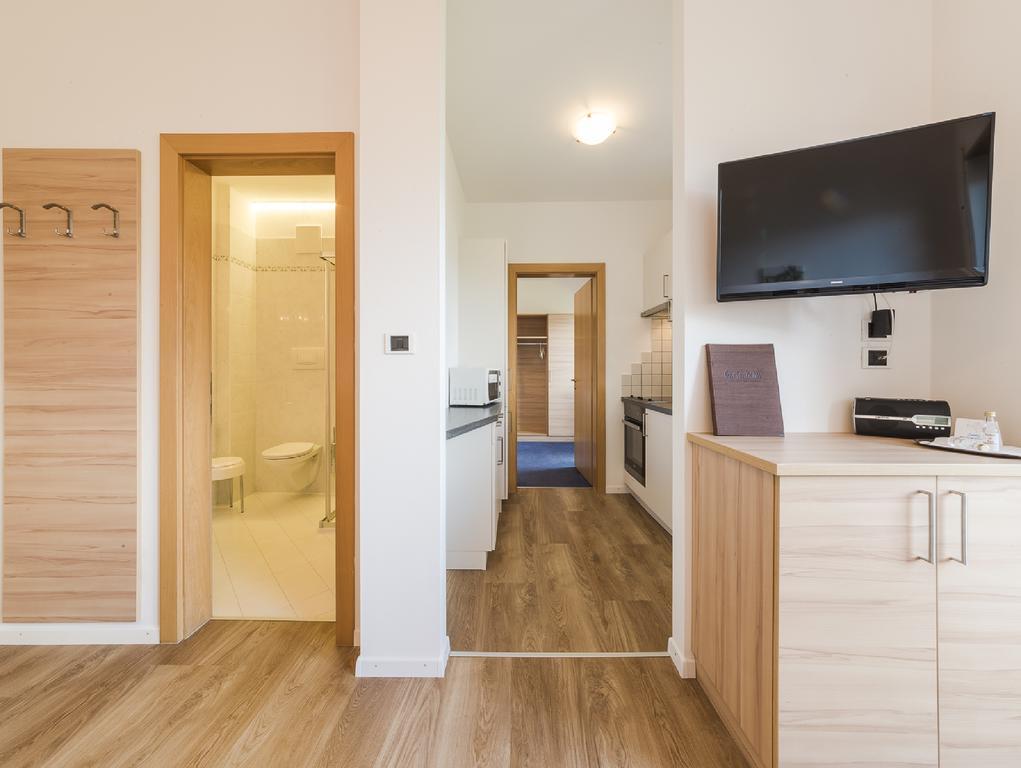 Hotel-Garni Appartement Gartenheim Скена Экстерьер фото