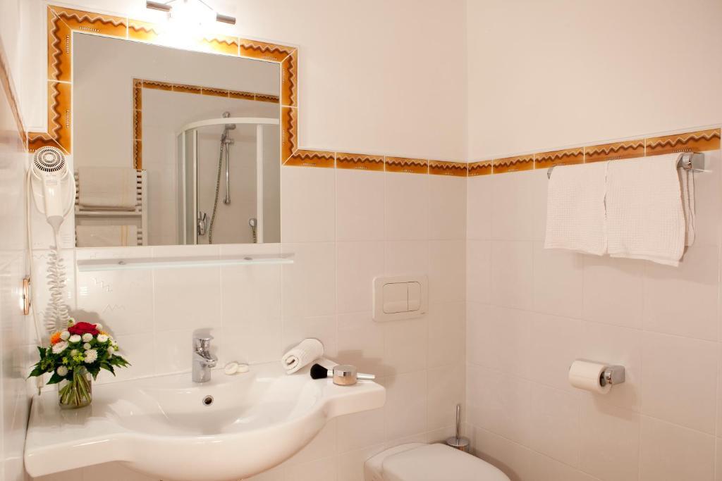 Hotel-Garni Appartement Gartenheim Скена Номер фото